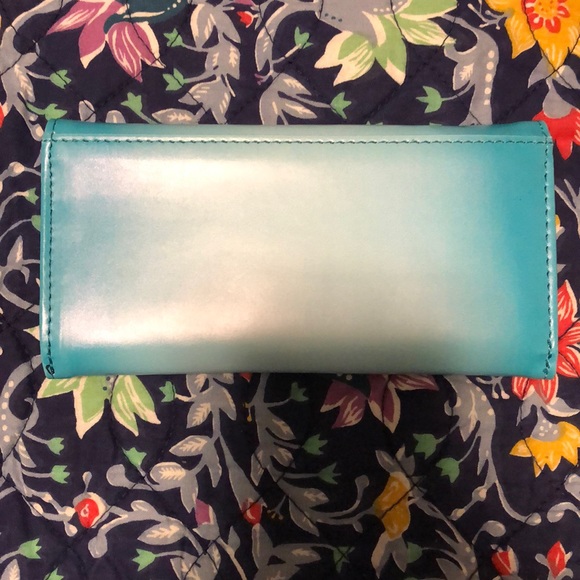 Fluff Red Mermaid Pinup Wallet - Picture 2 of 5